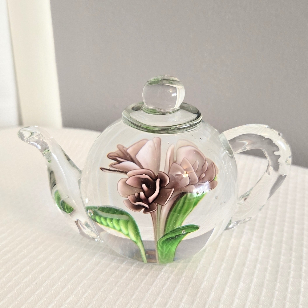 Design Gallery Glass Teapot Paperweight Flowers Leaves Cottage